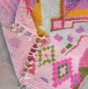 IJJA | Boujaad Rug | 100% wool handmade in Morocco - OunizZ