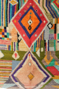 ILLI | Boujaad Rug | 100% wool handmade in Morocco - OunizZ