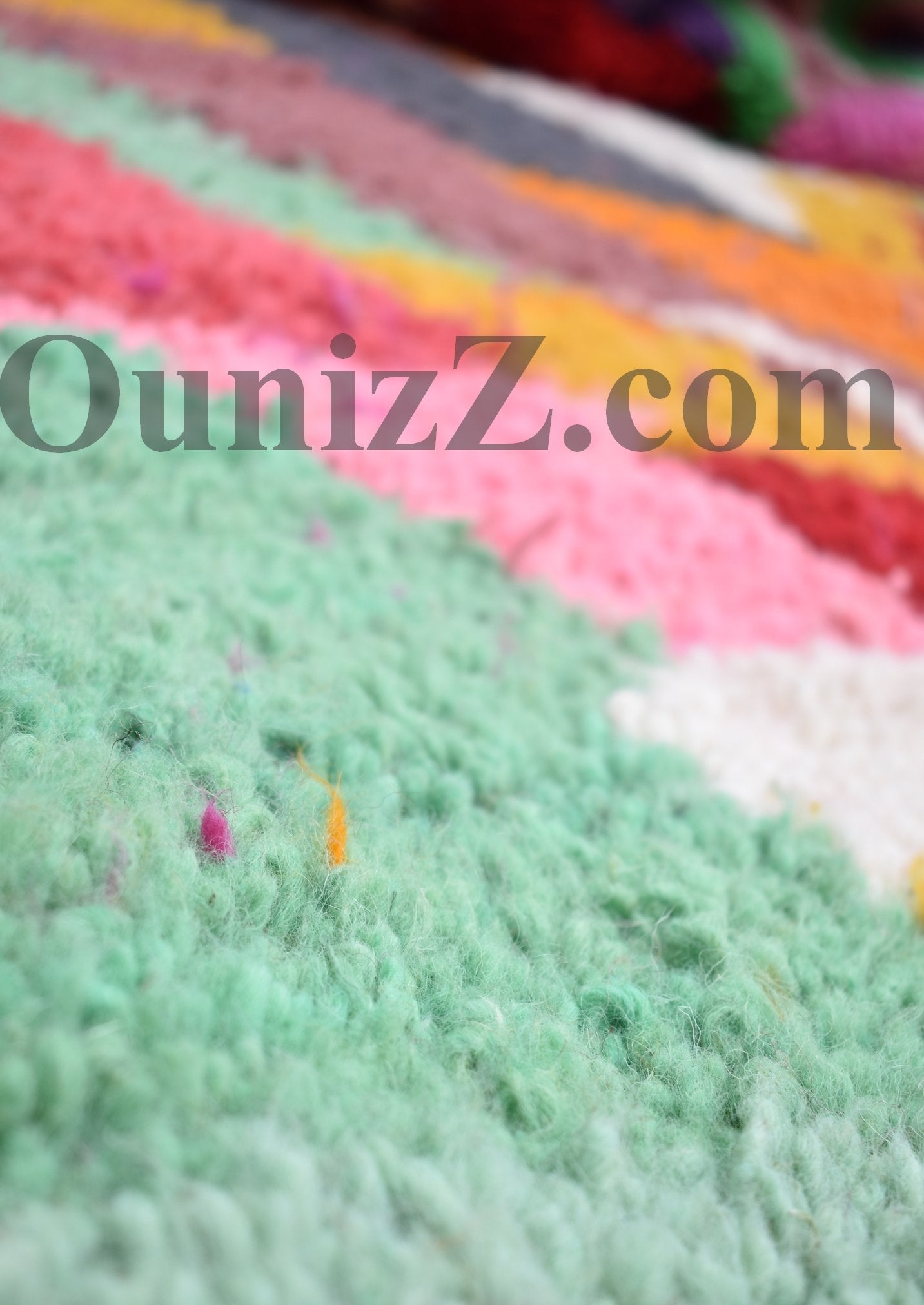 IRHASS | Boujaad Rug | 100% wool handmade in Morocco - OunizZ