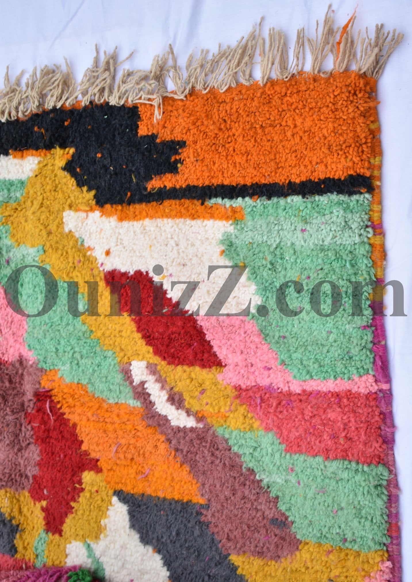 IRHASS | Boujaad Rug | 100% wool handmade in Morocco - OunizZ