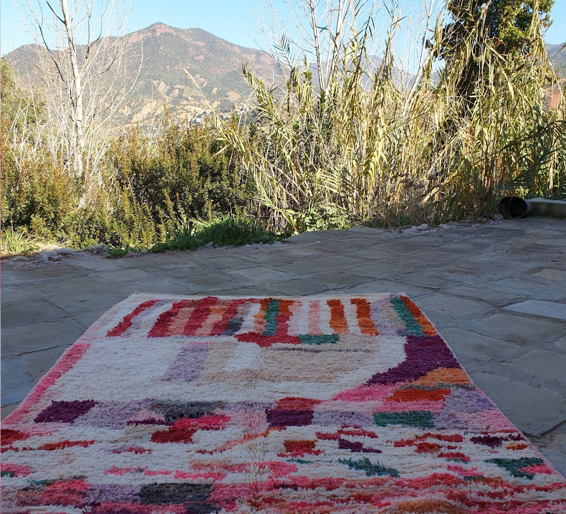 IZYA | Boujaad Rug | 100% wool handmade in Morocco - OunizZ