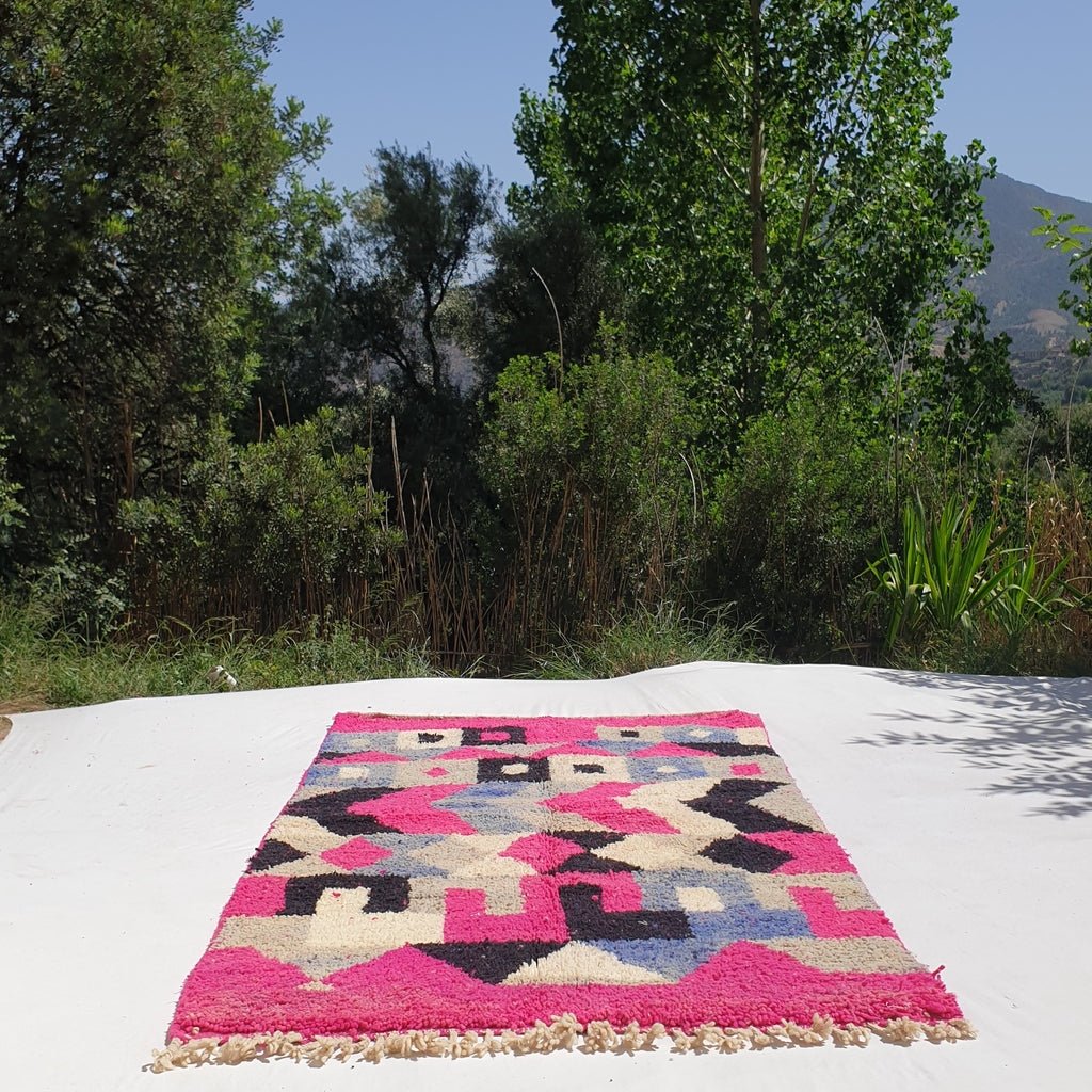 Kachaa - Moroccan Boujad Berber Rug | Colorful Authentic Handmade Bedroom Rug | 8'7x4'8 Ft | 2,65x1,45 m - OunizZ