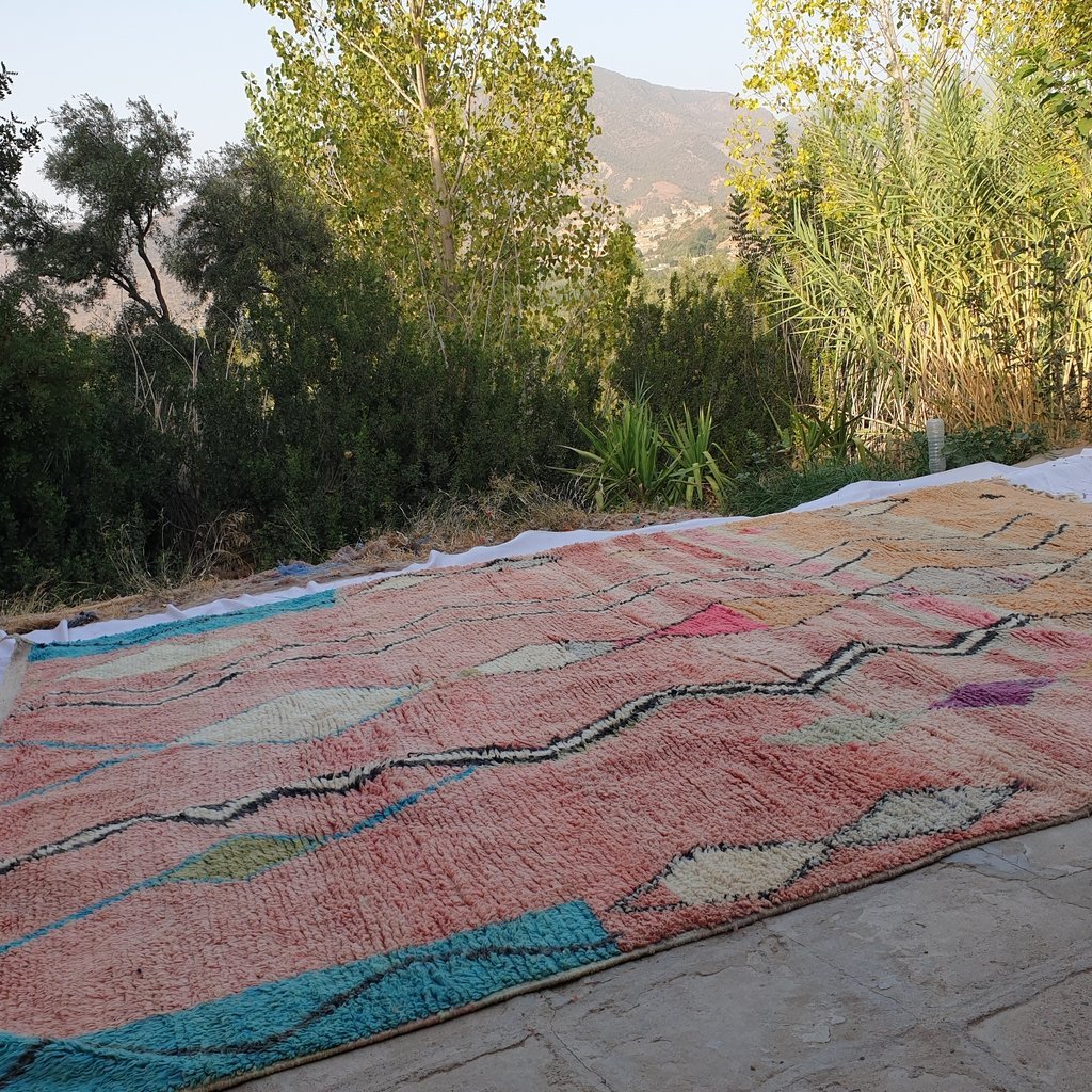 KALSSYA | Boujaad Rug 14x10 Ft | 427x307 CM | 100% wool handmade in Morocco - OunizZ