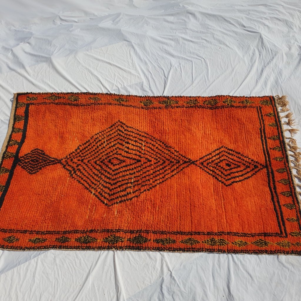 KAWHA Moroccan Boujaad Orange Rug | 7'9x4'7 Ft | 2,40x1,44 m | 100% wool handmade - OunizZ