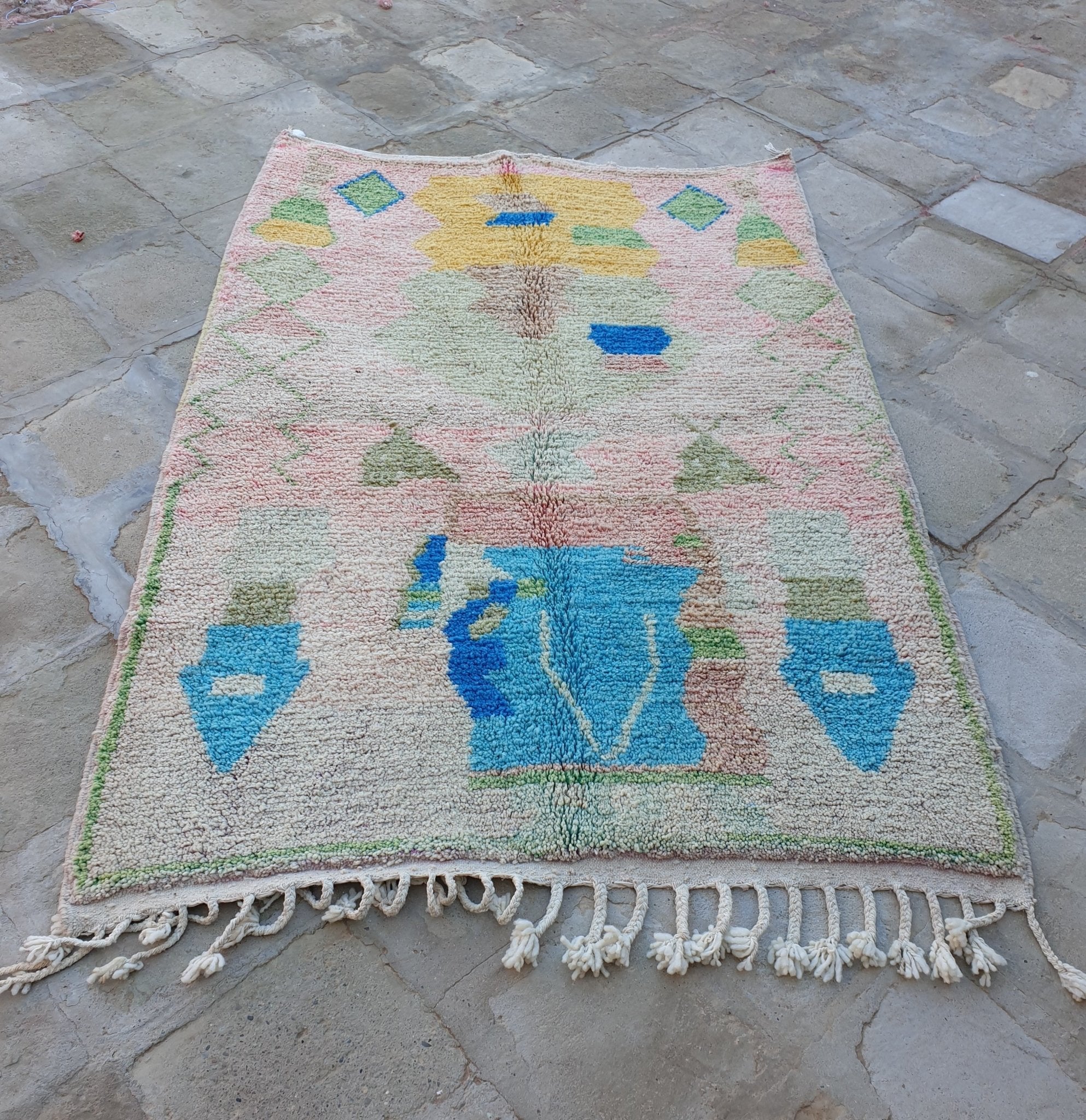 KHUDA | Boujaad Rug | 100% wool handmade in Morocco - OunizZ