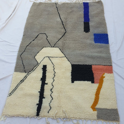 KONA | 8'5x5'5 Ft | 2,60x1,70 m | Moroccan Beni Ourain Rug | 100% wool handmade - OunizZ