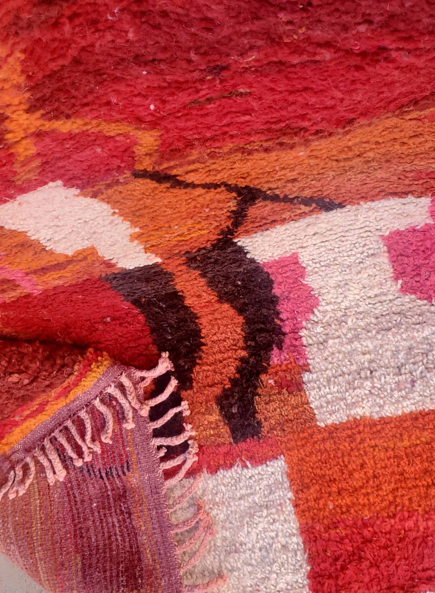 KSU | Boujaad Rug | 100% wool handmade in Morocco - OunizZ