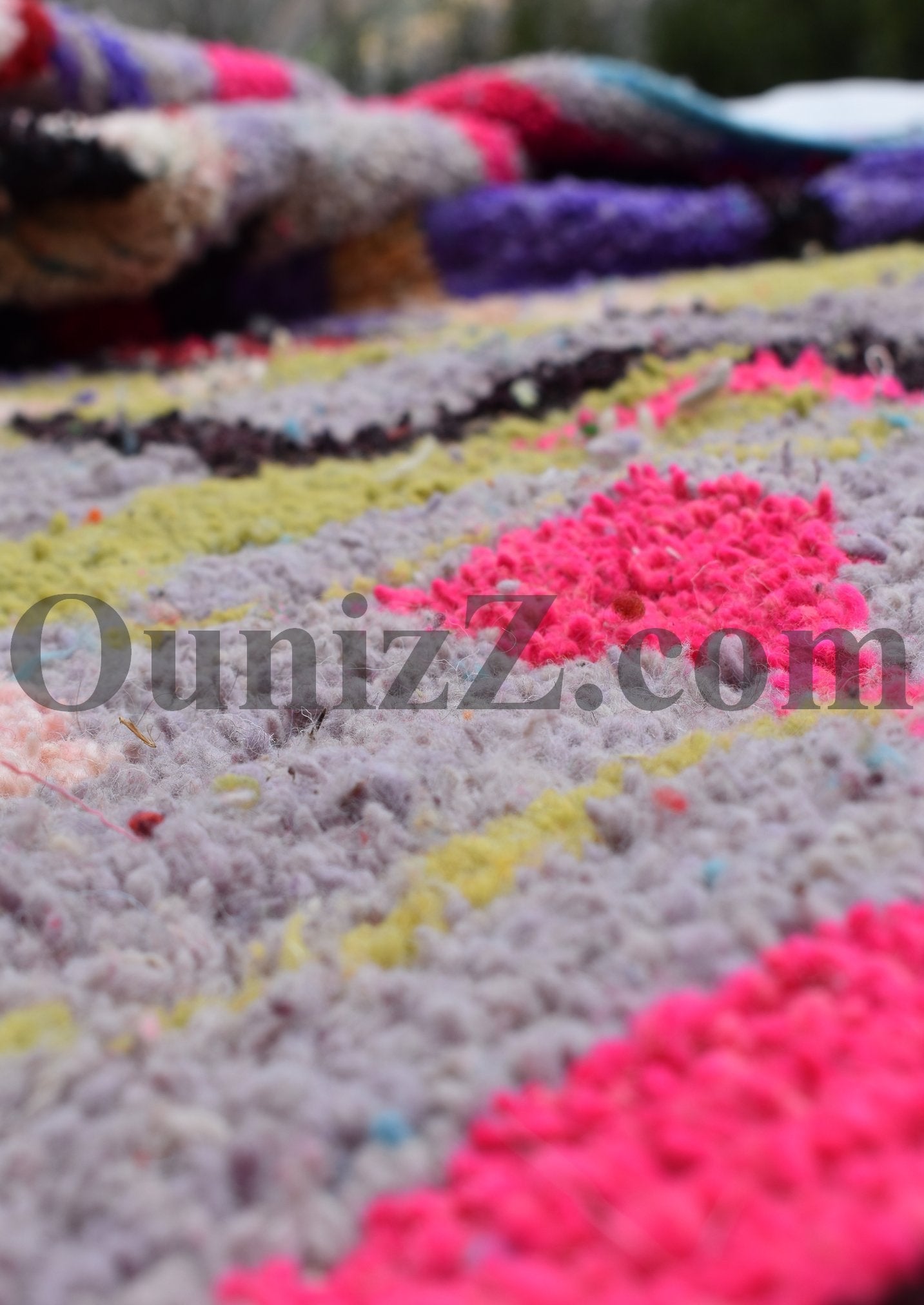 LAKOKS | Boujaad Rug | 100% wool handmade in Morocco - OunizZ