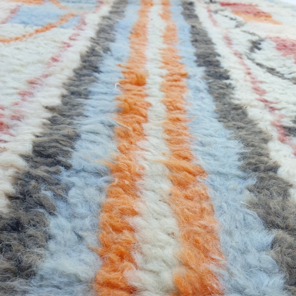 LARAK Runner | 11'2x2'4 Ft | 3,41x0,72 m | Moroccan Colorful Rug | 100% wool handmade - OunizZ