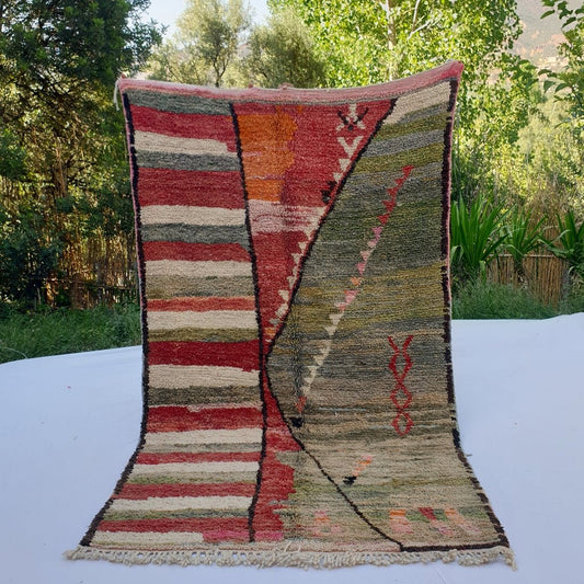 Larora - MOROCCAN BOUJAAD RUG | Berber Colorful Area Rug for living room Handmade Authentic Wool | 9'3x5'6 Ft | 282x170 cm - OunizZ