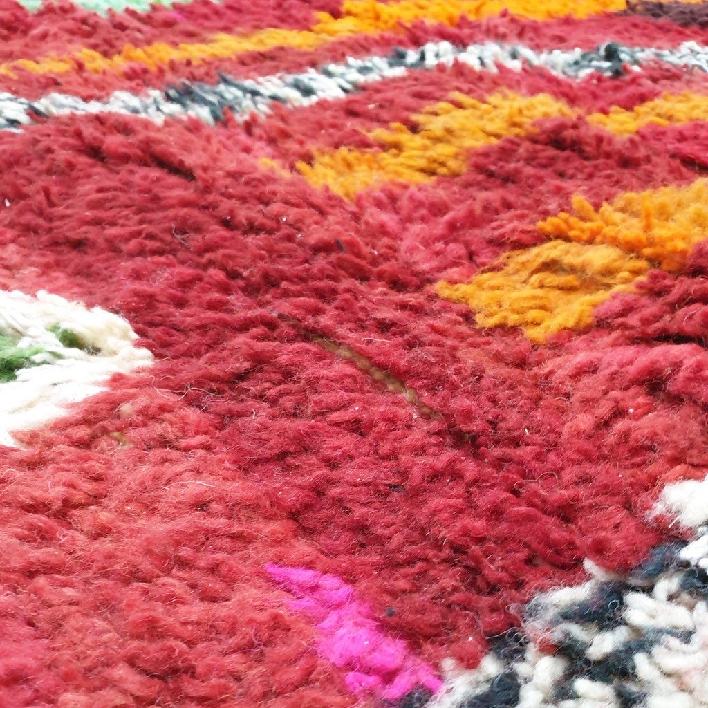 LAWD | 9'2x5'6 Ft | 2,81x1,70 m | Moroccan Colorful Rug | 100% wool handmade - OunizZ