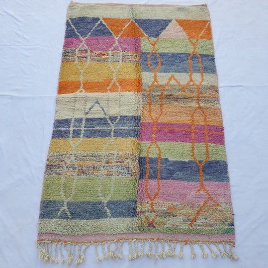 Lotai - Moroccan Rug Boujaad | Colorful Authentic Berber Handmade Bedroom Rug | 8'27x5'18 Ft | 2,52x1,58 m - OunizZ
