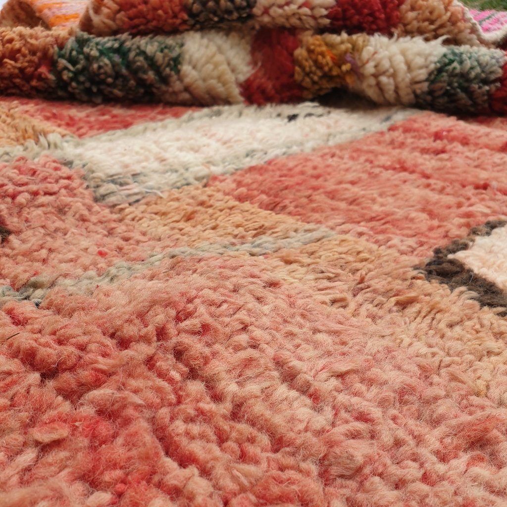 LYOMAT | 8'5x5 Ft | 2,5x1,5 m | Moroccan Colorful Rug | 100% wool handmade - OunizZ