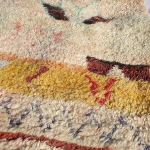 Malkia - MOROCCAN RUG 5x8 BOUJAAD Authentic Berber Rug | Handmade Bedroom Carpet | 8'7x5'7 Ft | 2,64x1,75 m - OunizZ