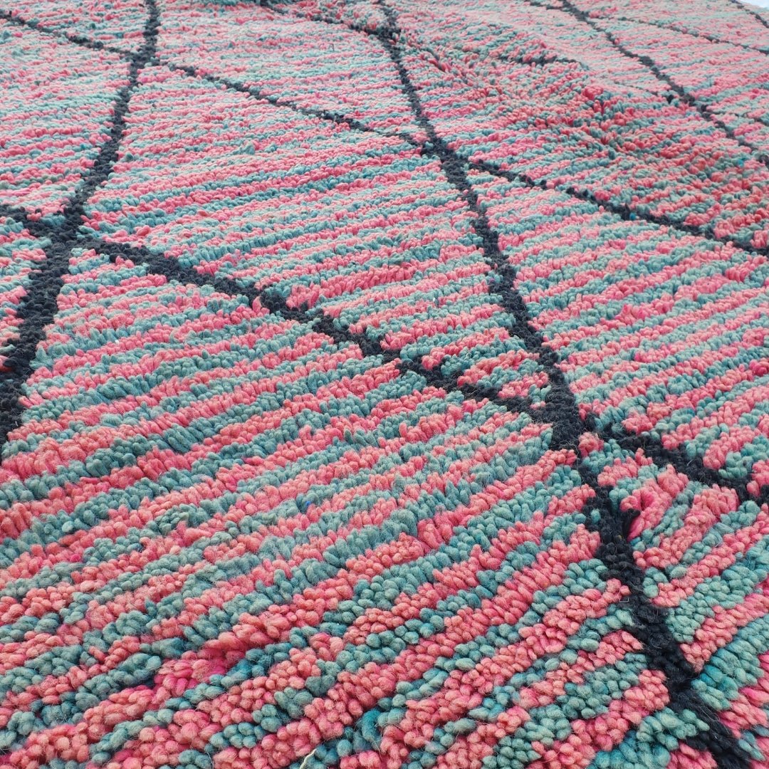 Manata - Moroccan Rug Boujaad | Colorful Authentic Berber Handmade Bedroom Rug | 8x5'08 Ft | 2,43x1,55 m - OunizZ