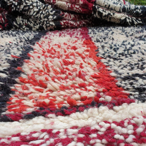 MELGHIGHA | 8'5x5 Ft | 2,5x1,5 m | Moroccan Colorful Rug | 100% wool handmade - OunizZ
