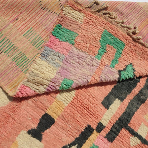 MININISSA | 8'8x5'5 Ft | 2,70x1,67 m | Moroccan Colorful Rug | 100% wool handmade - OunizZ