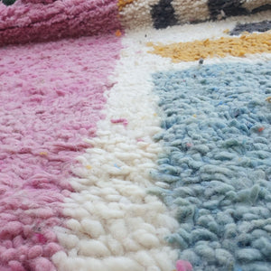 MKITA | 9'4x6'4 Ft | 285x195 cm | Moroccan Colorful Rug | 100% wool handmade - OunizZ