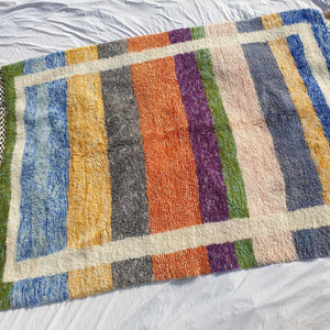 Moroccan Beni Ouarain White & Blue Rug | AHLA | 9'3 x 6'6 Ft | 2,83x2,00 m | 100% wool handmade - OunizZ