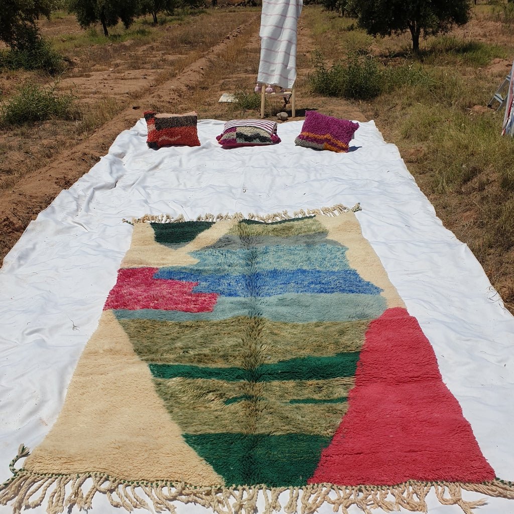 Moroccan Beni rug Ultra Soft & Thick | 8x5 Ft | 2,43x1,52 m | BRIA | Moroccan Colorful Beni Mrirt Rug | 100% wool handmade - OunizZ