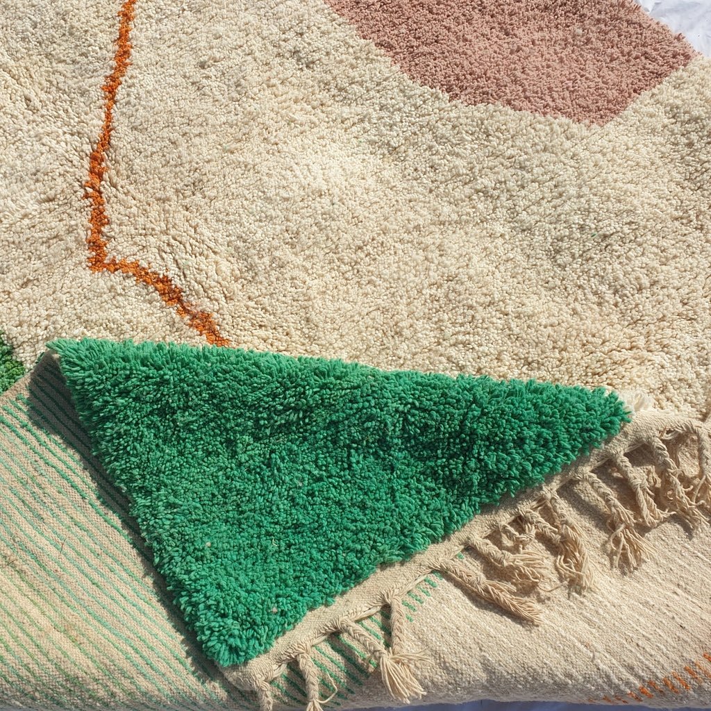MOROCCAN BOUJAAD RUG | Moroccan Berber Rug | Colorful Rug Moroccan Carpet | Authentic Handmade Berber Bedroom Rugs | 10'5x7'1 Ft | 3,19x2,17 m - OunizZ