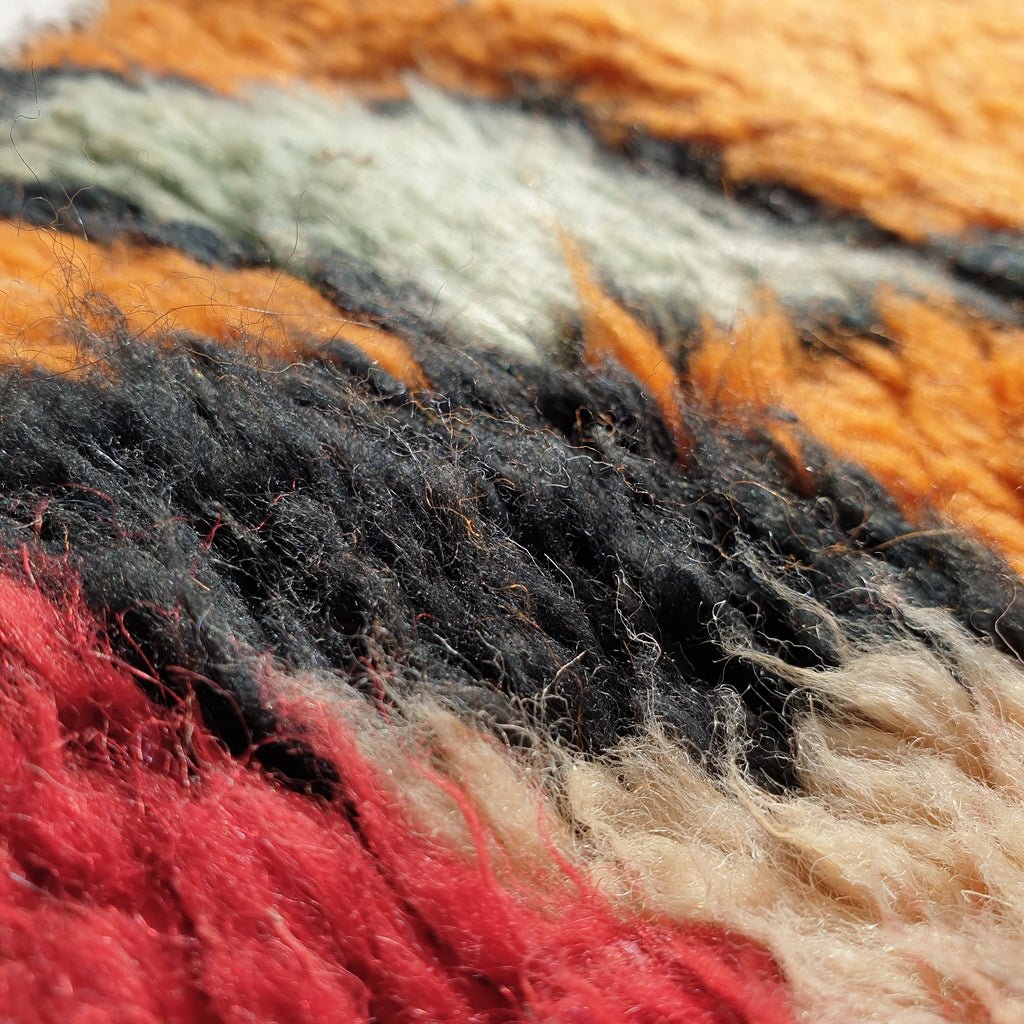 MOROCCAN BOUJAAD RUG | Moroccan Berber Rug | Colorful Rug Moroccan Carpet | Authentic Handmade Berber Bedroom Rugs | 7'9x4'9 Ft | 2,40x1,48 m - OunizZ