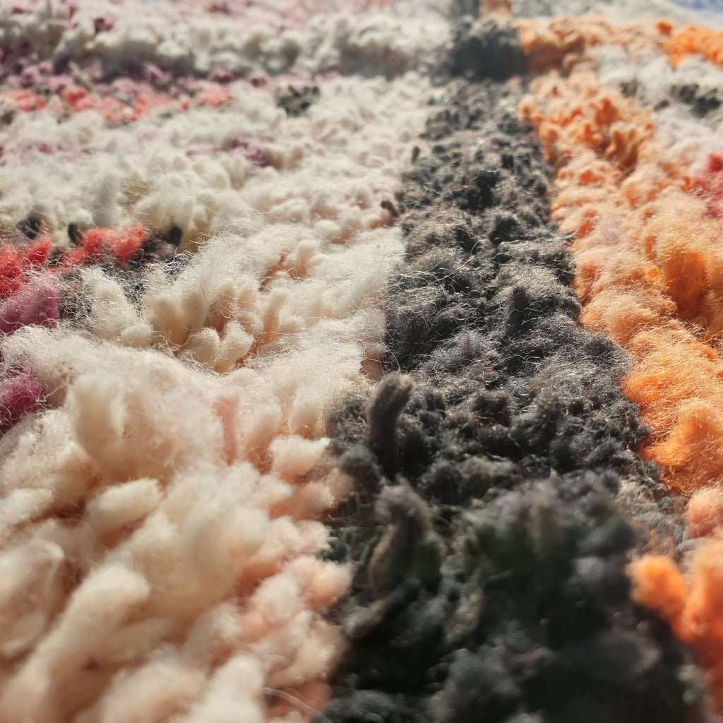 MOROCCAN BOUJAAD RUG | Moroccan Berber Rug | Colorful Rug Moroccan Carpet | Authentic Handmade Berber Bedroom Rugs | 8'3x5' Ft | 2,53x1,54 m - OunizZ