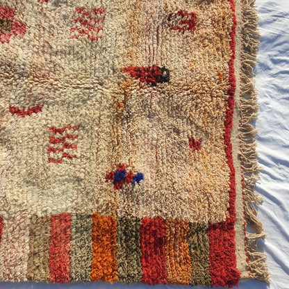 MOROCCAN BOUJAAD RUG | Moroccan Berber Rug | Colorful Rug Moroccan Carpet | Authentic Handmade Berber Bedroom Rugs | 8'3x5' Ft | 2,53x1,54 m - OunizZ