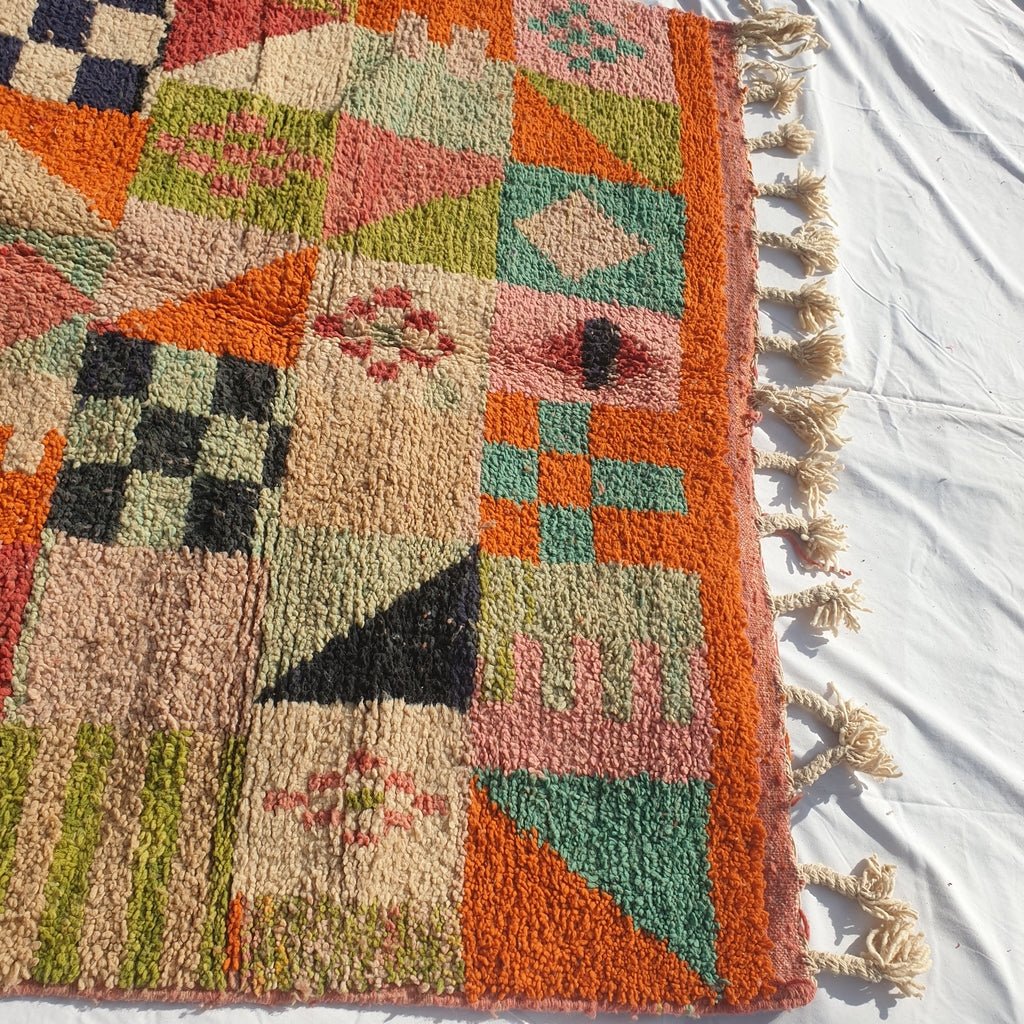 MOROCCAN BOUJAAD RUG | Moroccan Berber Rug | Colorful Rug Moroccan Carpet | Authentic Handmade Berber Bedroom Rugs | 8'8x5'3 Ft | 2,68x1,61 m - OunizZ