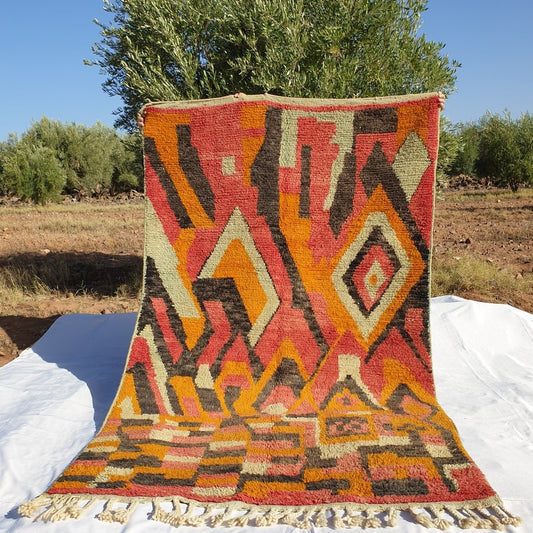 MOROCCAN BOUJAAD RUG | Moroccan Berber Rug | Colorful Rug Moroccan Carpet | Authentic Handmade Berber Bedroom Rugs | 8x5 Ft | 2,45x1,51 m - OunizZ