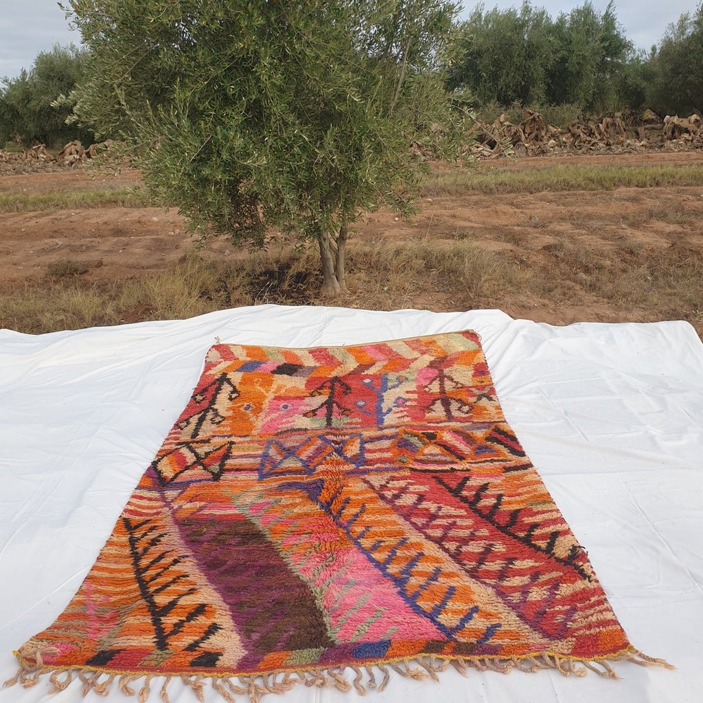 MOROCCAN BOUJAAD RUG | Moroccan Berber Rug | Colorful Rug Moroccan Carpet | Authentic Handmade Berber Bedroom Rugs | 9'1x5'3 Ft | 2,77x1,61 m - OunizZ