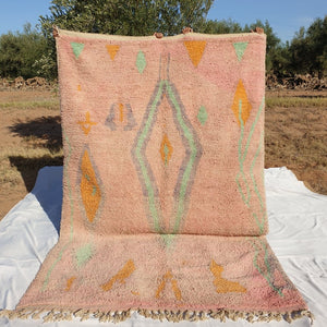 MOROCCAN BOUJAAD RUG | Moroccan Berber Rug | Pink Rug Moroccan Carpet | Authentic Handmade Berber Bedroom Rugs | 9'8x6'3 Ft | 3x1,92 m - OunizZ