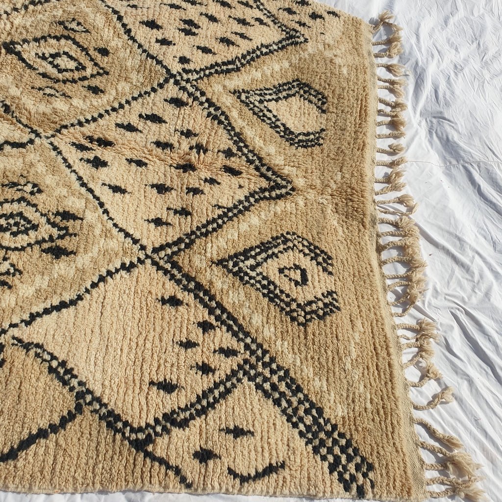 Moroccan Rug Beige & Brown Boujaad | 9'4x6'5 Ft | 2,86x2,00 m | NAGRA | 100% wool handmade - OunizZ