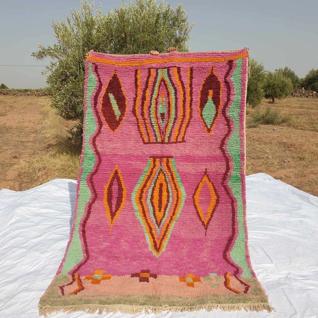 Moroccan Rug Boujaad Bedroom & living room carpet | INGHLA | 8'5x5'4 Ft | 2,58x1,64 m | 100% wool handmade - OunizZ