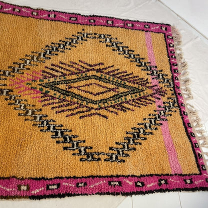 Moroccan Rug Pink & Orange Boujaad | 9'8x6'2 Ft | 3x1,9 m | AMBROKA | 100% wool handmade - OunizZ