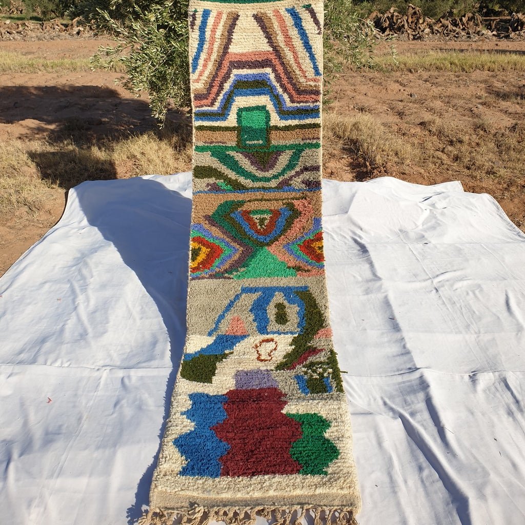 Moroccan Runner Rug | Authentic Boujaad Runner | Colorful Wool Rug | Berber Runner | Hallway Runner | 10'1 x 2'6 Ft | 3,08x78 cm - OunizZ