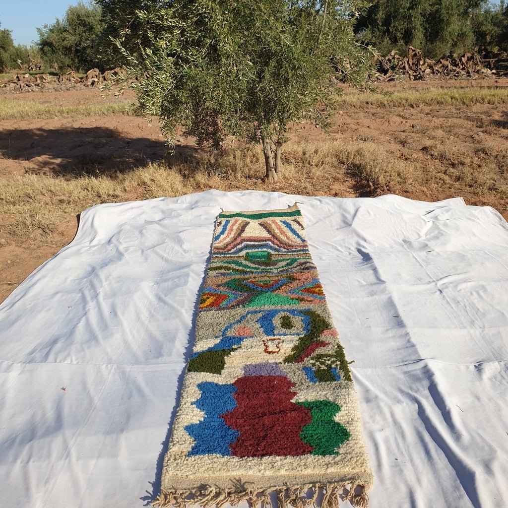 Moroccan Runner Rug | Authentic Boujaad Runner | Colorful Wool Rug | Berber Runner | Hallway Runner | 10'1 x 2'6 Ft | 3,08x78 cm - OunizZ
