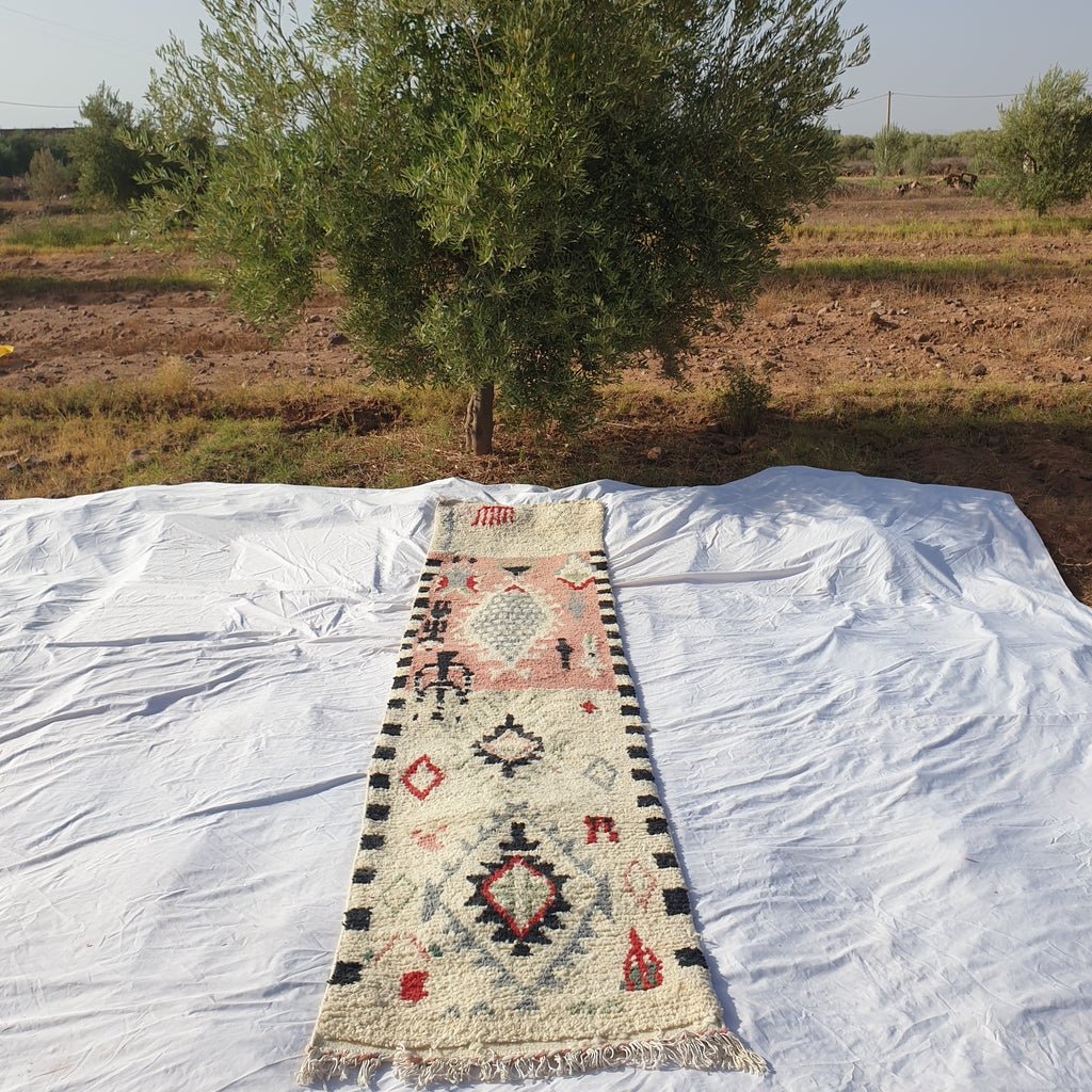 Moroccan Runner Rug | Authentic Boujaad Runner | Colorful Wool Rug | Berber Runner | Lightweight | Hallway Runner | Geometric | 10'1 x 2'4 Ft | 307x73 cm - OunizZ