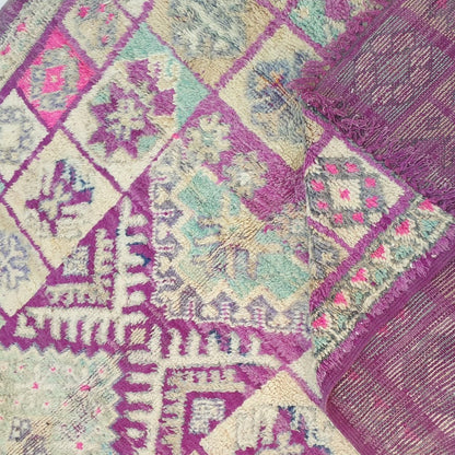 Moroccan VINTAGE Purple Rug | 10'9x6'3 Ft | 3,32x1,92 m | MAKOLA | 100% wool handmade - OunizZ