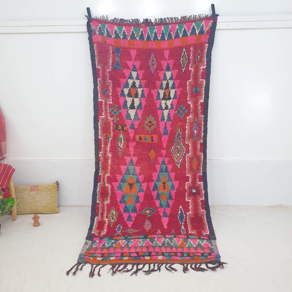 Moroccan VINTAGE Red Rug | 8'7x4' Ft | 2,66x1,23 m | BSSIRA | 100% wool handmade - OunizZ