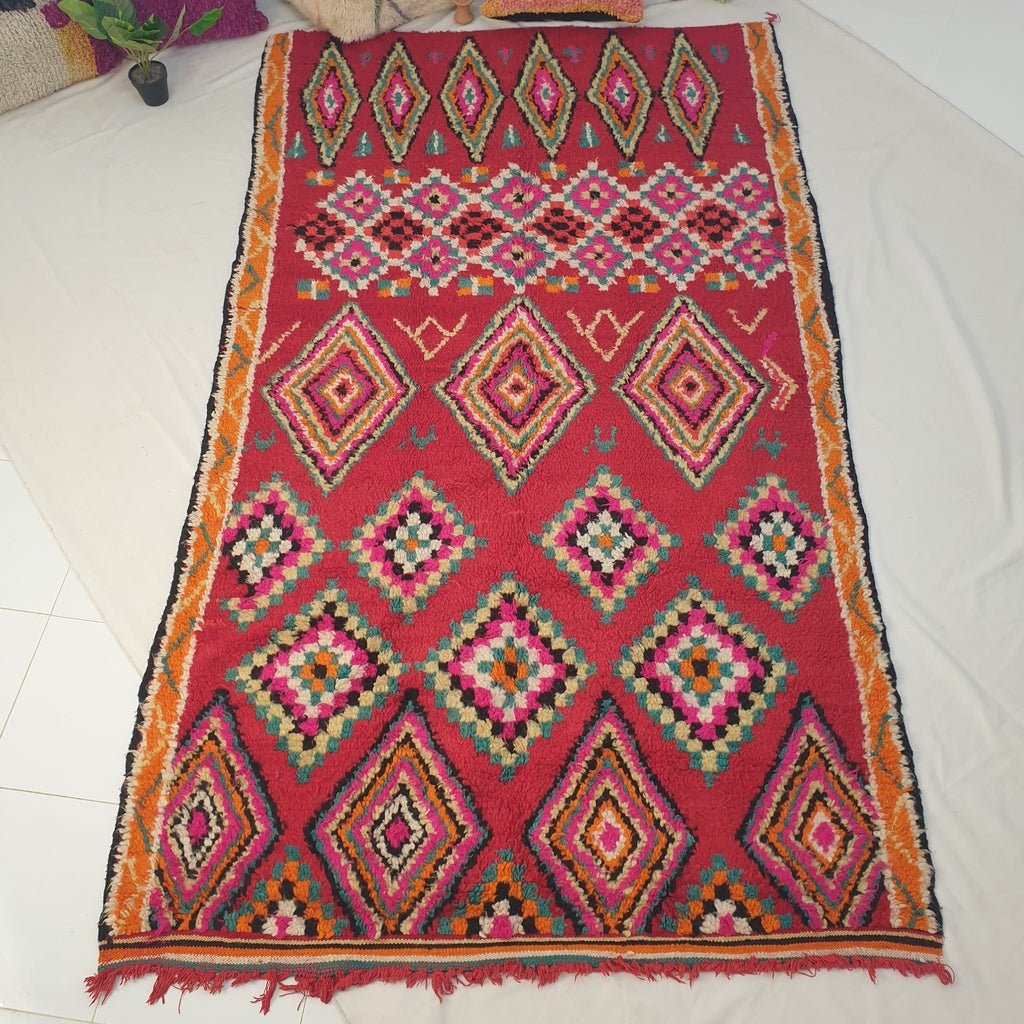 Moroccan VINTAGE Red Rug | 9'9x5'8 Ft | 3x1,77 m | TABELDA | 100% wool handmade - OunizZ
