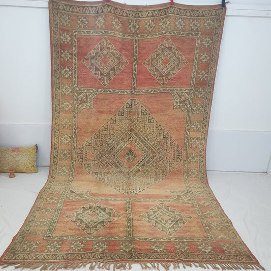 Moroccan VINTAGE Rug | 11'3x6'3 Ft | 3,45x1,93 m | TAYRANA | 100% wool handmade - OunizZ
