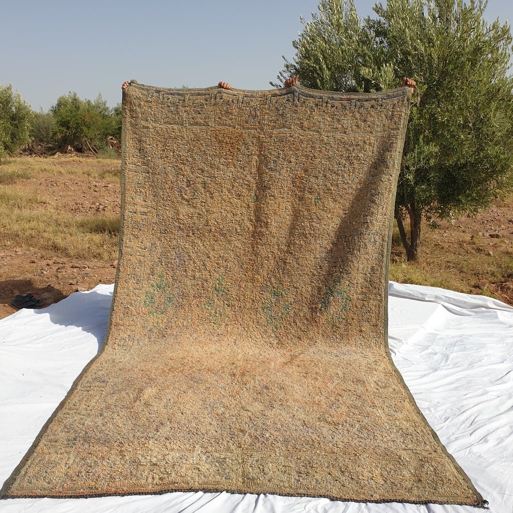Moroccan VINTAGE Rug | 12'2x7' Ft | 3,73x2,12 m | KIKALA | 100% wool handmade - OunizZ