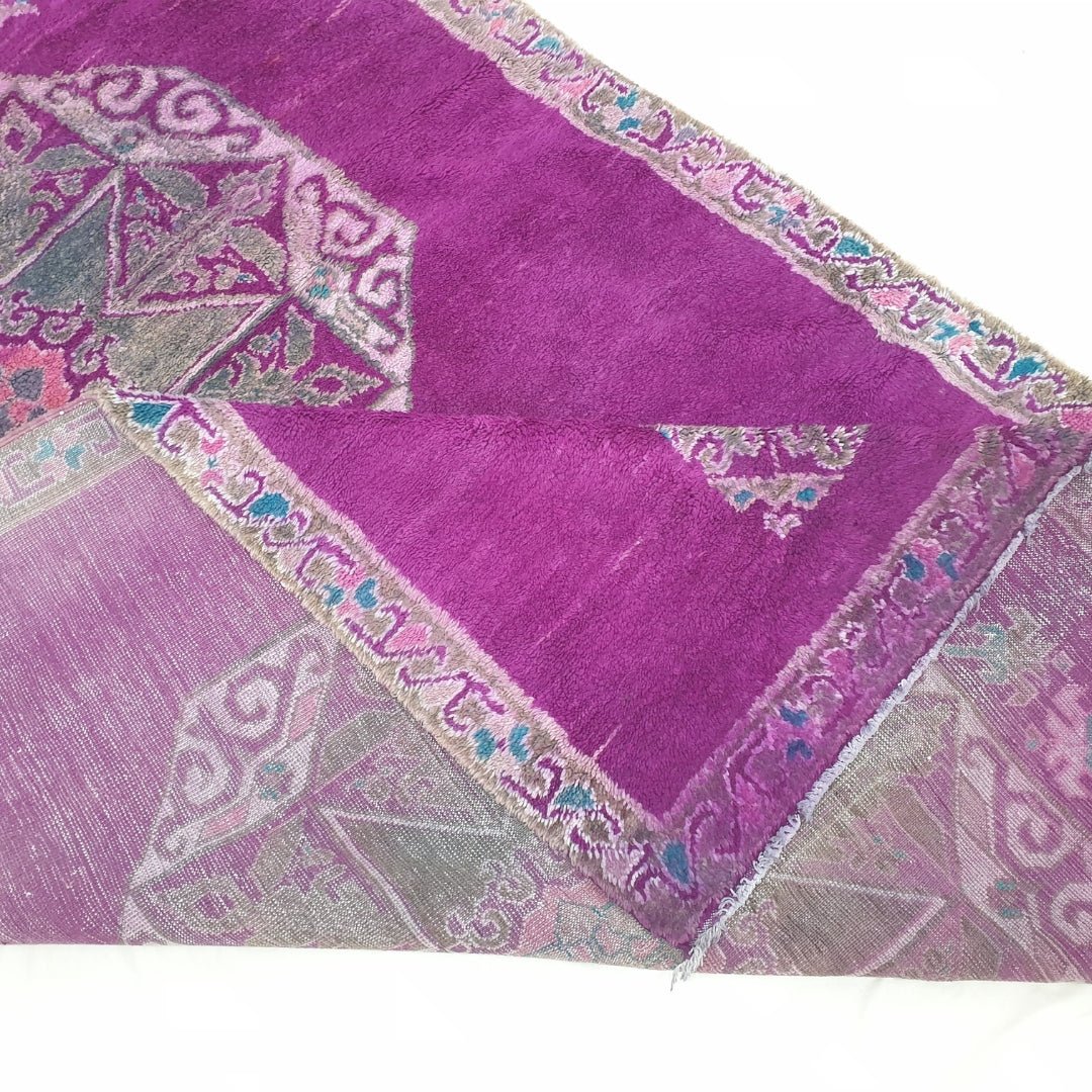 Moroccan VINTAGE Rug Purple | 10x7 Ft | 3,15x2,12 m | RAJWA | 100% wool handmade - OunizZ