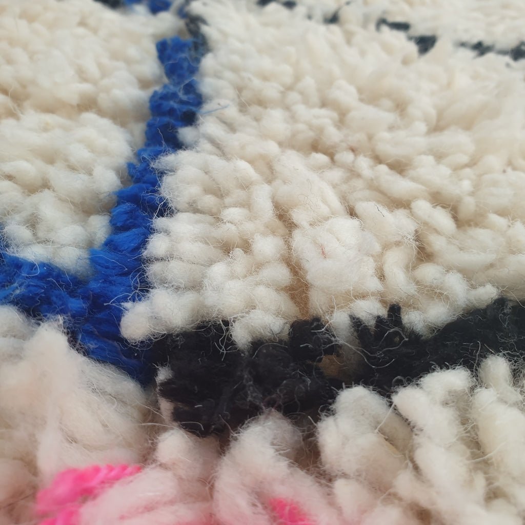 Moroccan White Azilal Rug | MALKA | 9'7x6'4 Ft | 2,95x1,95 m | 100% wool handmade - OunizZ