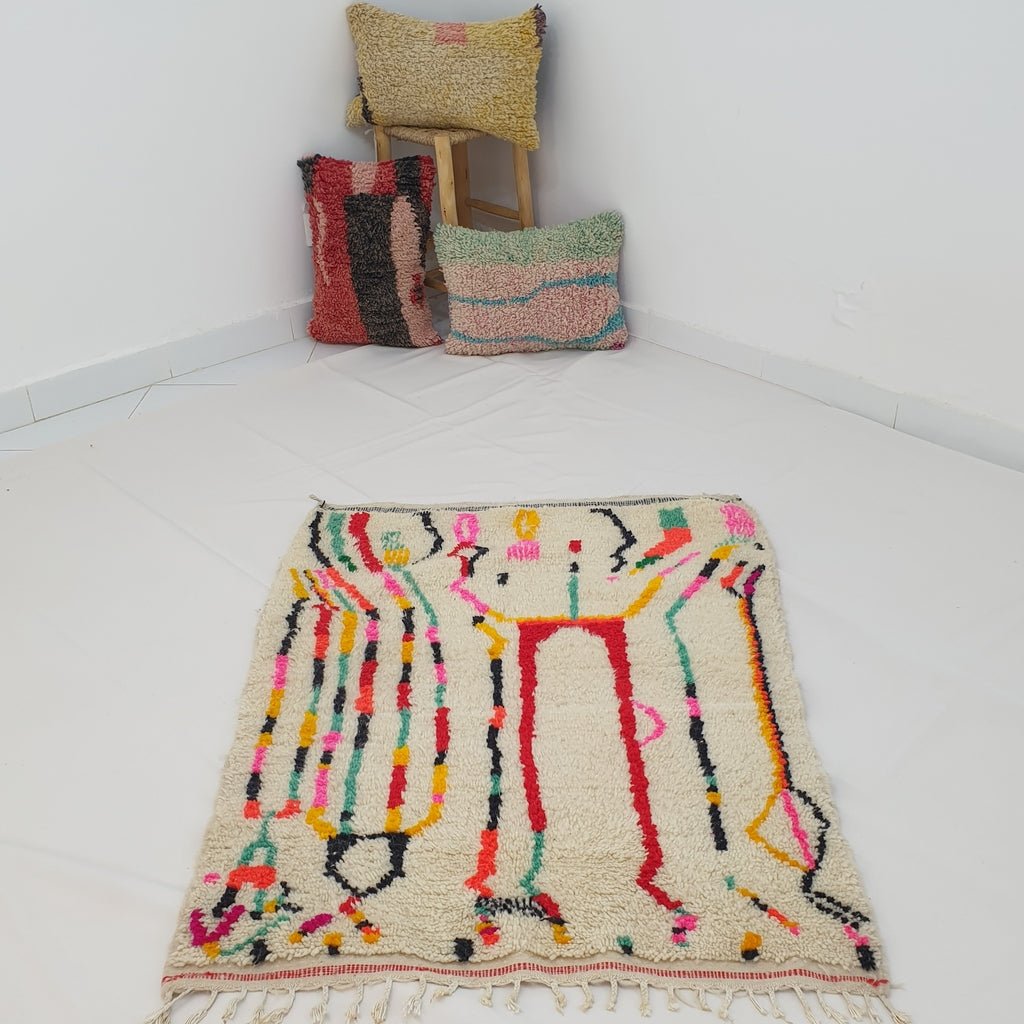 Moroccan White Rug Azilal | BEDYA | 4'4x3'3 Ft | 1,35x1 m | 100% wool handmade - OunizZ