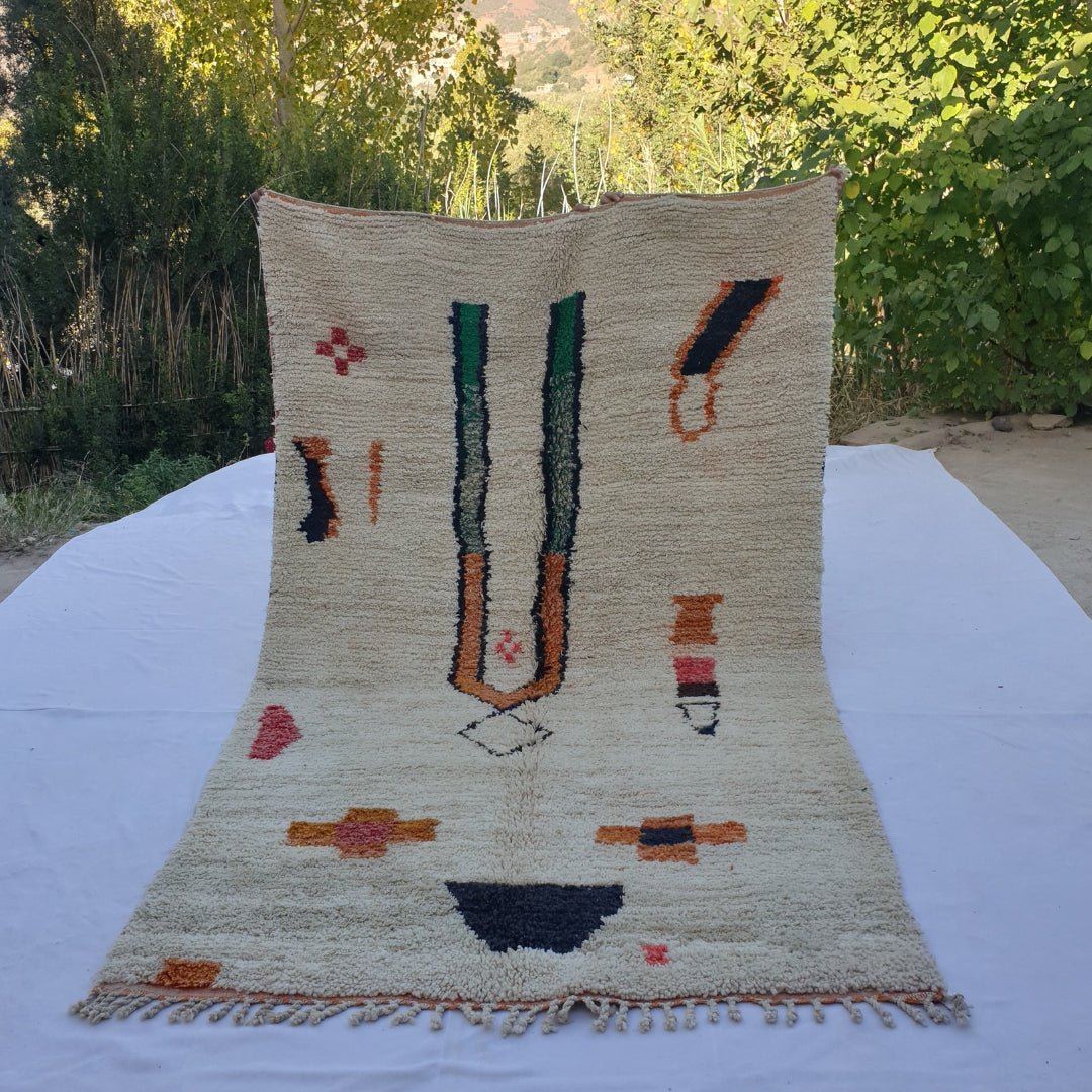 Narima - Moroccan Rug Boujaad | Colorful Authentic Berber Handmade Bedroom Rug | 9'22x5'58 Ft | 2,81x1,70 m - OunizZ