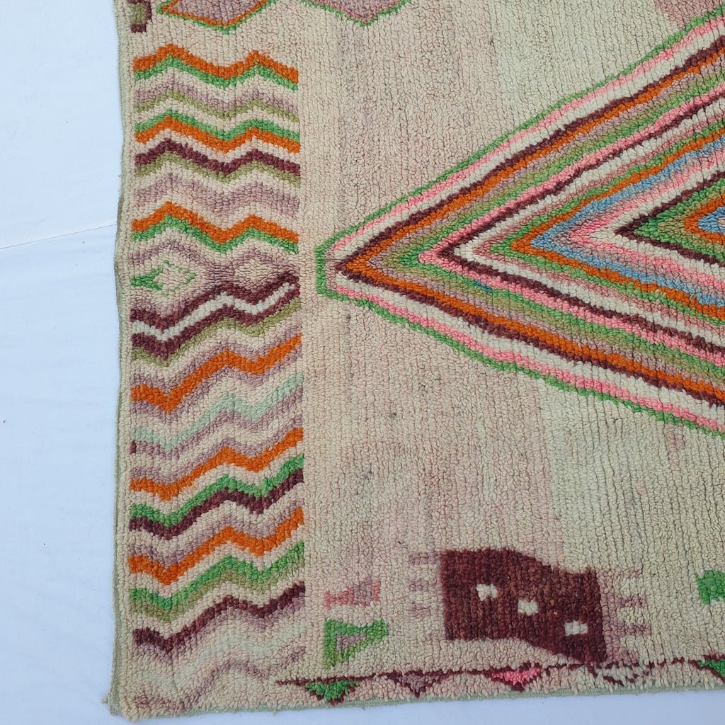 Ocassia - Moroccan Boujad Berber Rug | Colorful Authentic Handmade Bedroom Rug | 8'6x5'4 Ft | 2,61x1,65 m - OunizZ