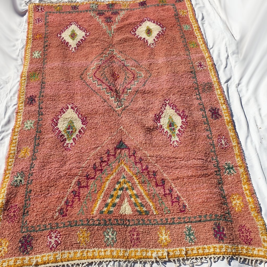 OMGHAIT | 7x10'5 Ft | 320x215 cm | Moroccan Vintage style Rug | 100% wool handmade - OunizZ