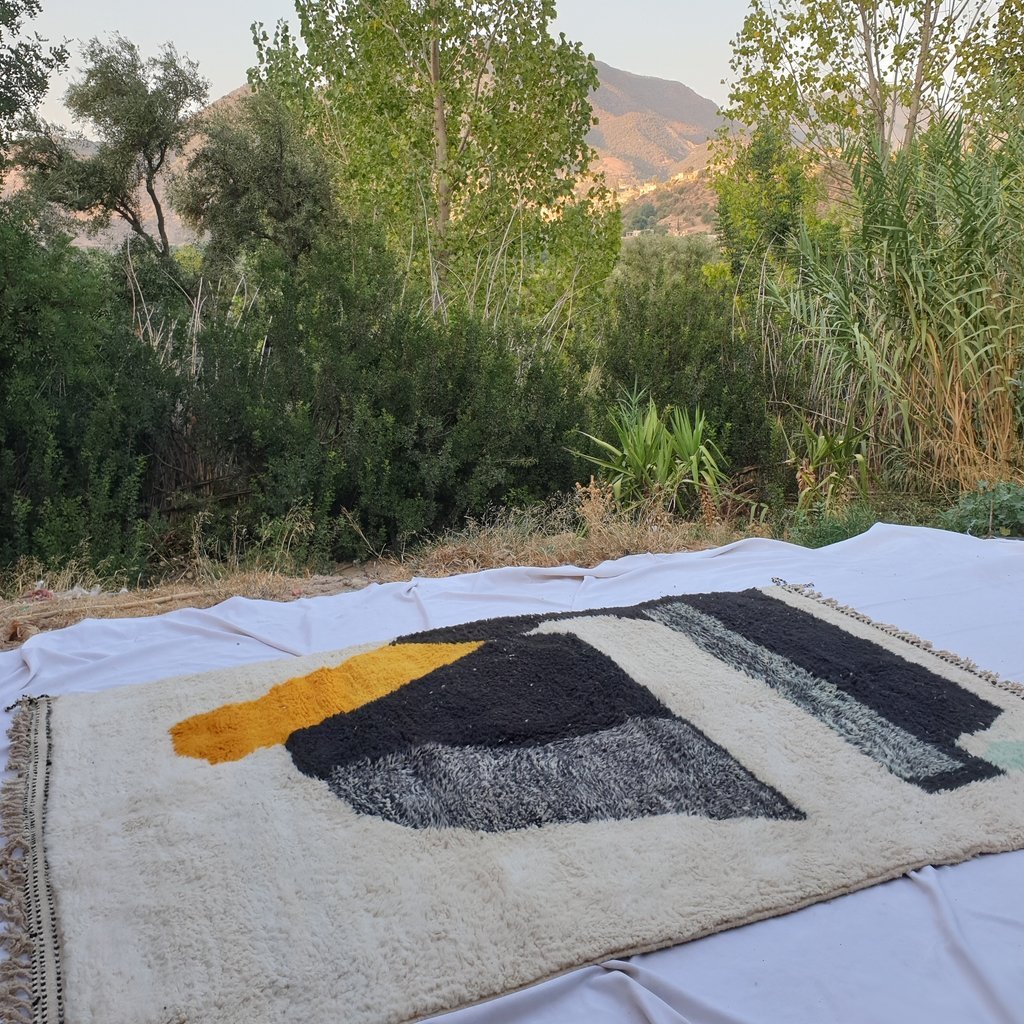 PILOU | 9'4x6'4 Ft | 288x195 cm | Moroccan Beni Ourain Rug | 100% wool handmade - OunizZ